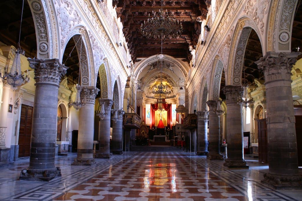 l'ensemble et le pavage