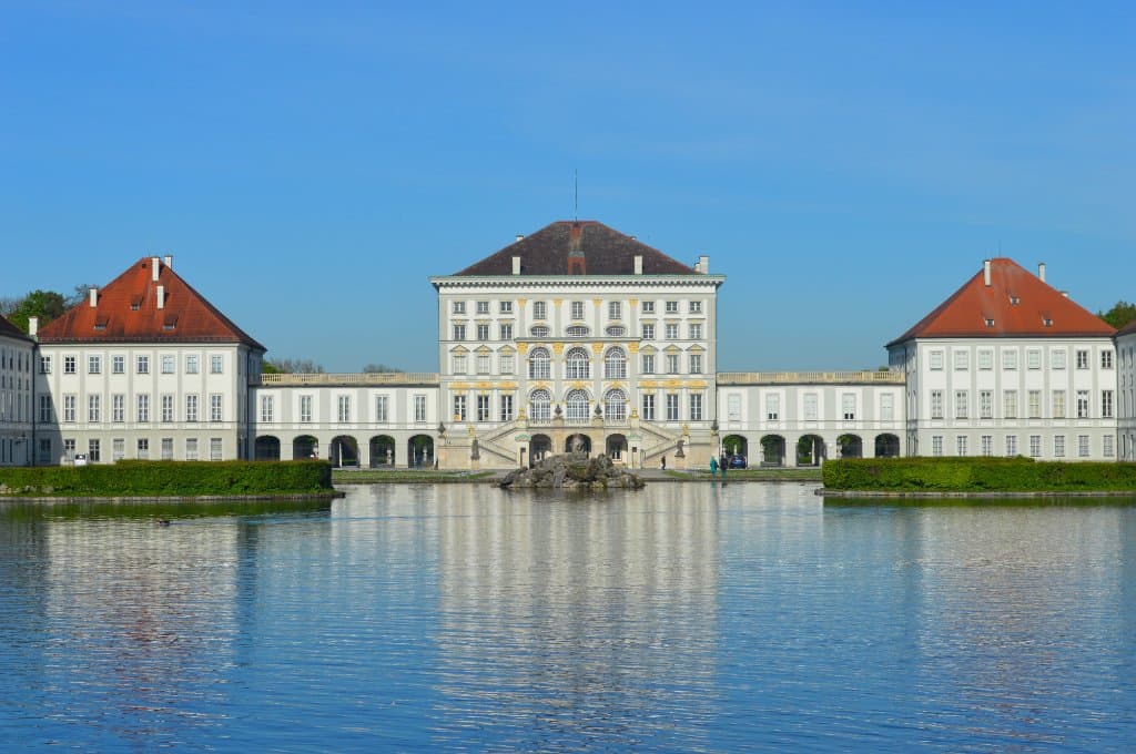 The palace outside view