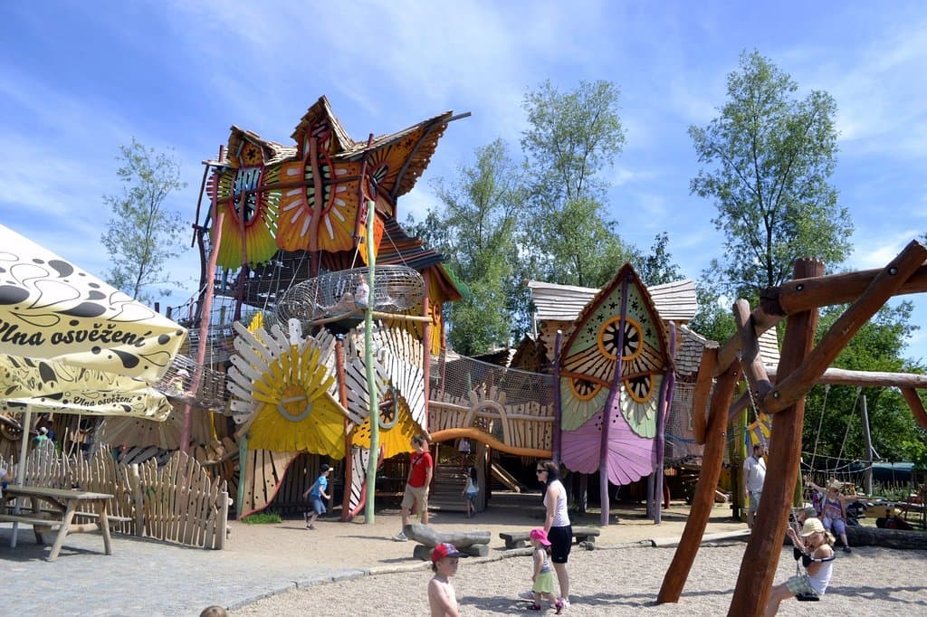 PARK MIRAKULUM - Milovice