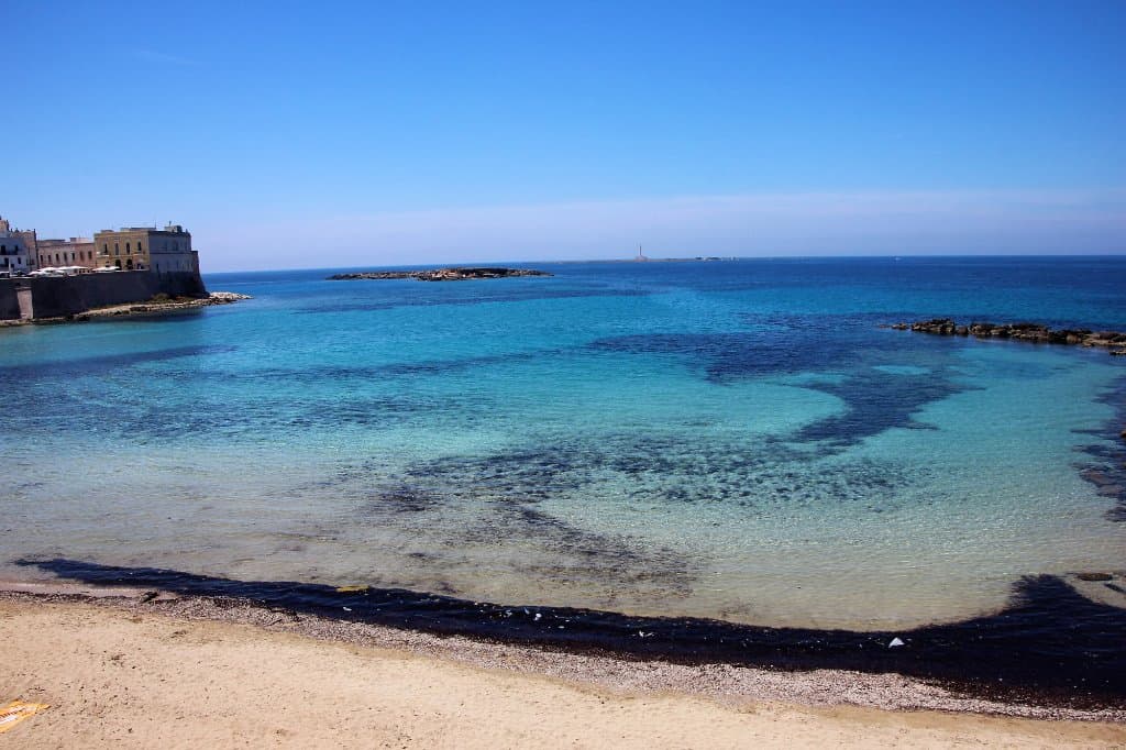 Blick aufs Meer, links die Altstadt