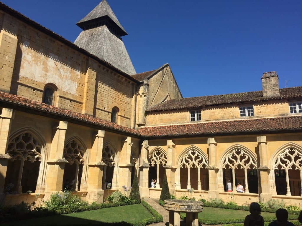 Le cloître