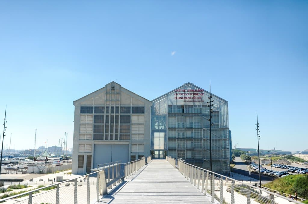 Vue du bâtiment