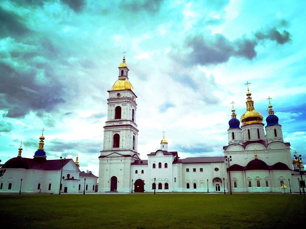 Белоснежный кремль