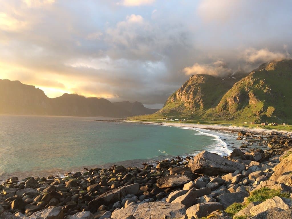 Uttakleiv Beach