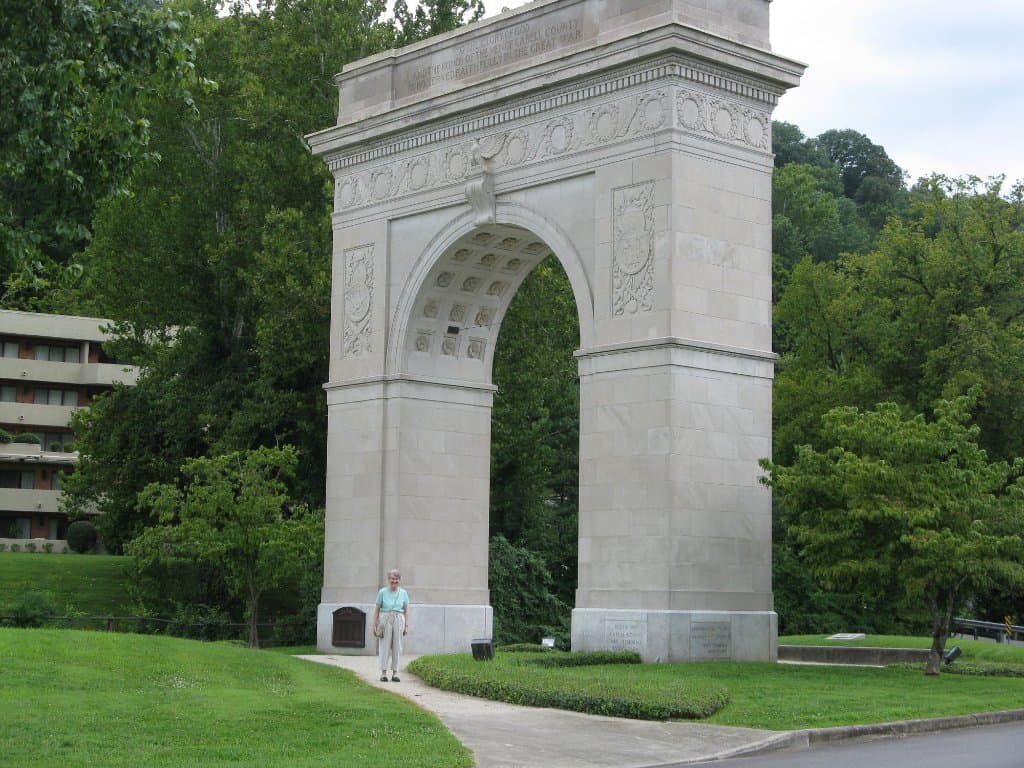 Memorial Arch in Huntington WV