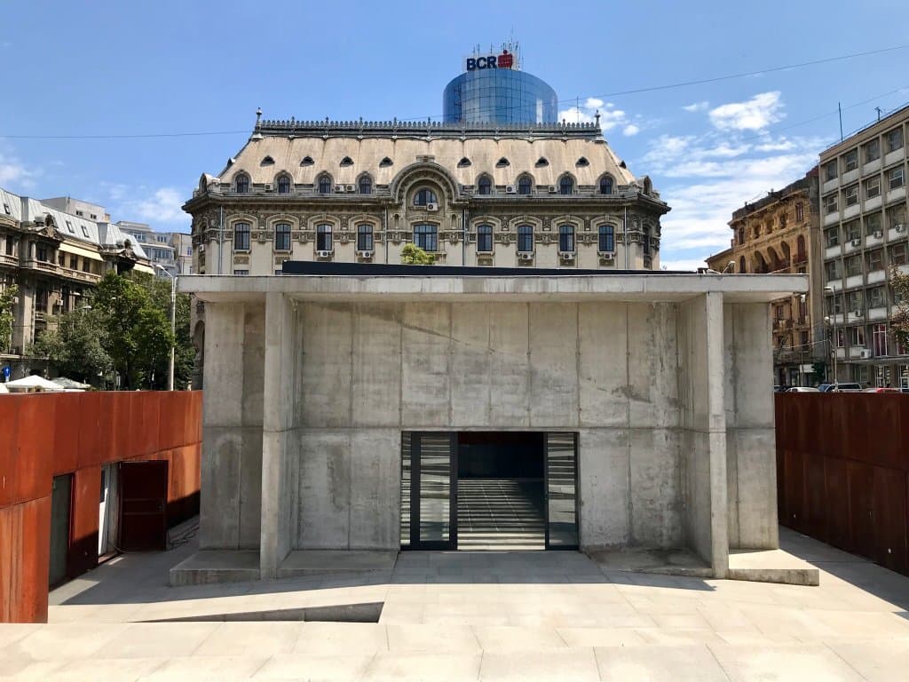 Holocaust Memorial