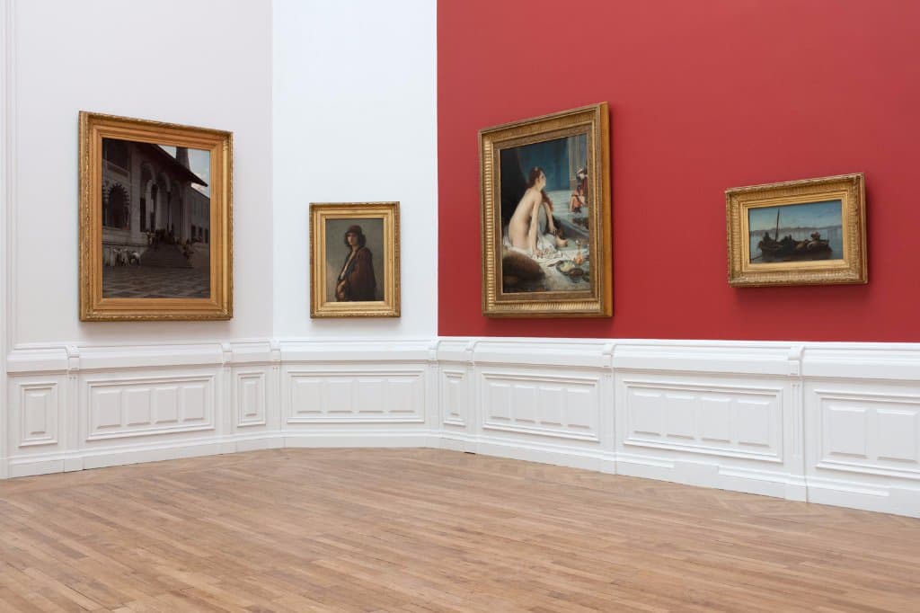 Vue d'une salle de la collection 19e, au premier étage du Palais