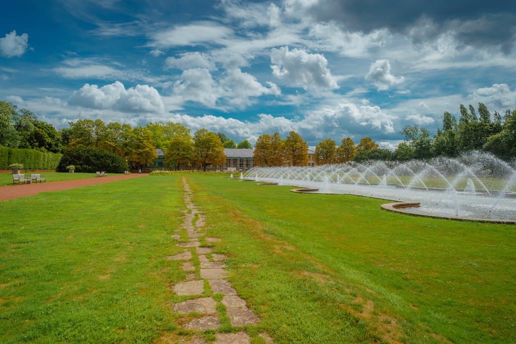 Water fountain
