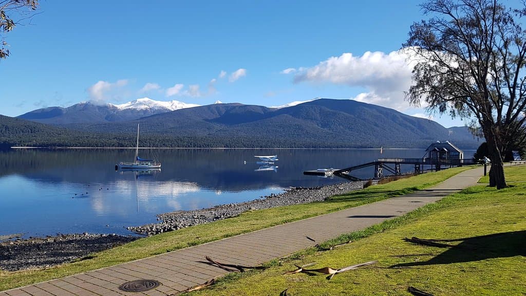Lake Front Te Anau