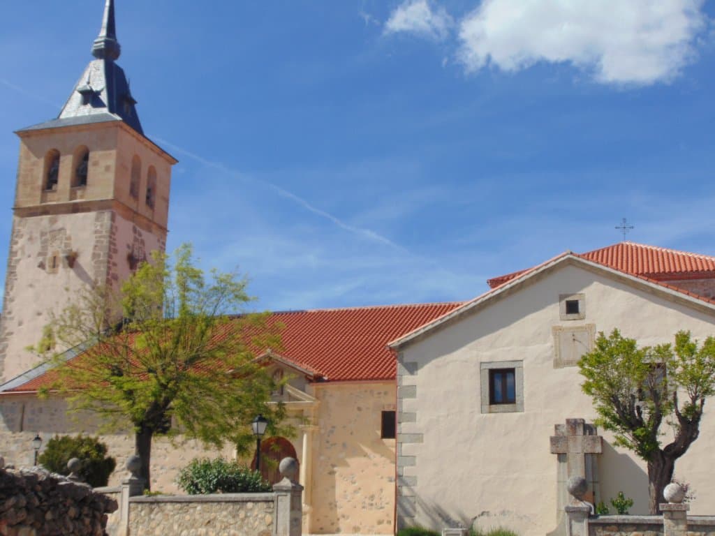  Iglesia de San Andres Apostol. Rascafria