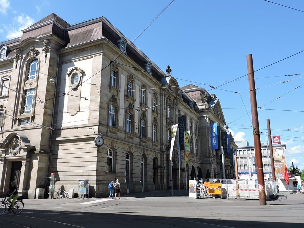 Europaplatz, Karlsruhe, Alemania.