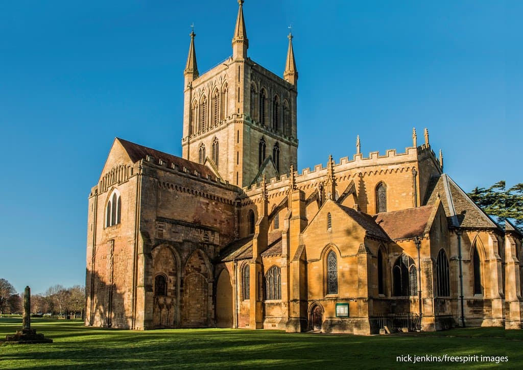 External South-West view in the sunshine