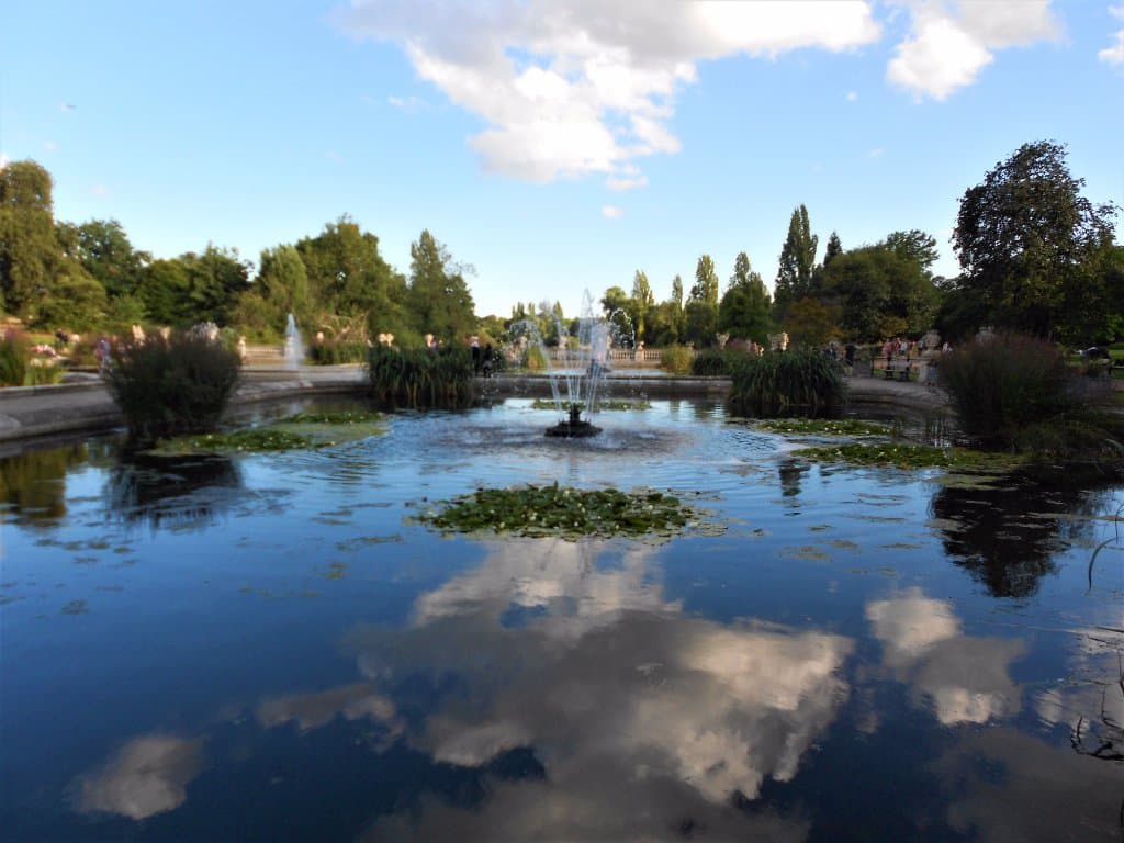 Estanques cristalinos