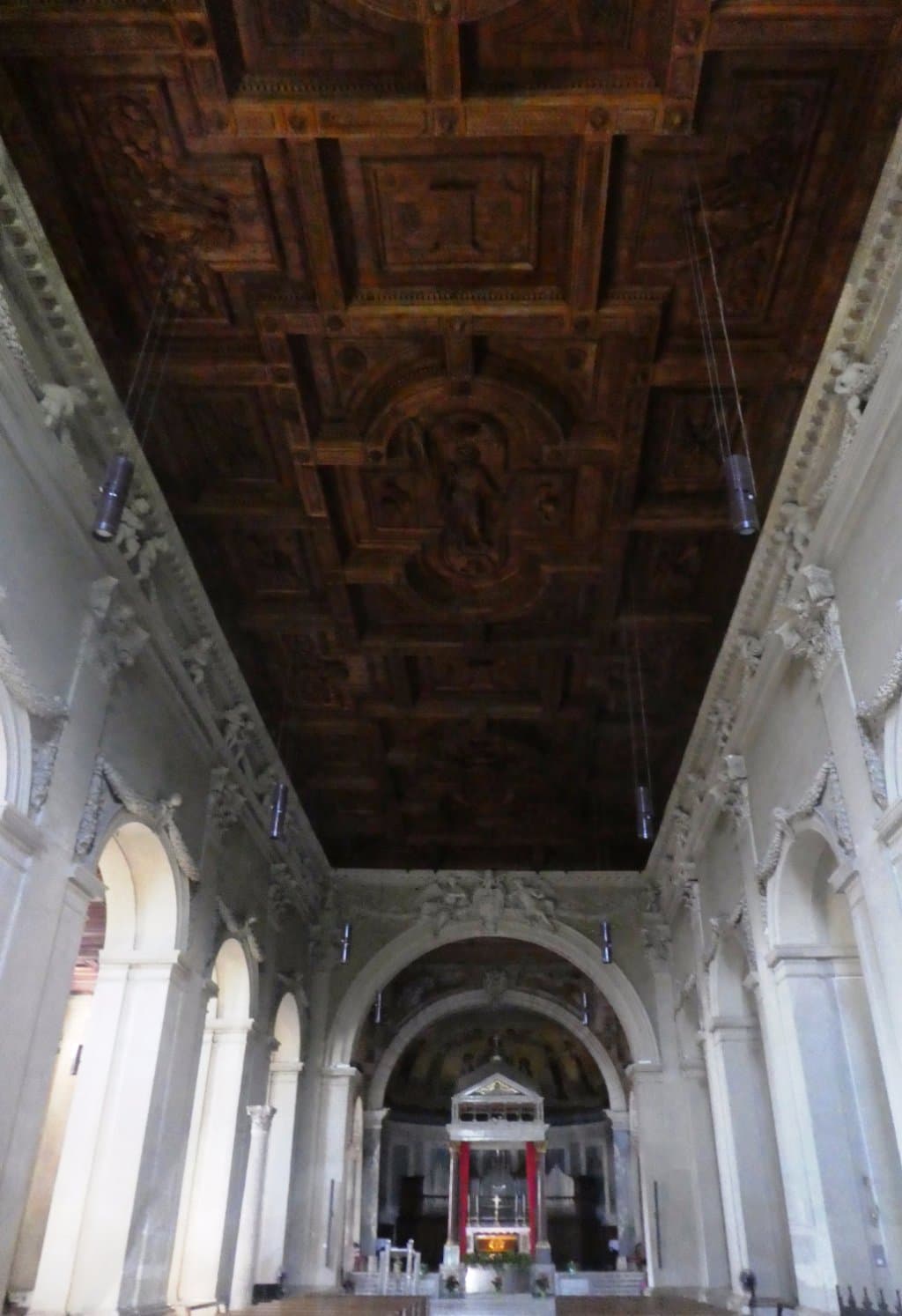 Basilica di San Pancrezio. Interior.