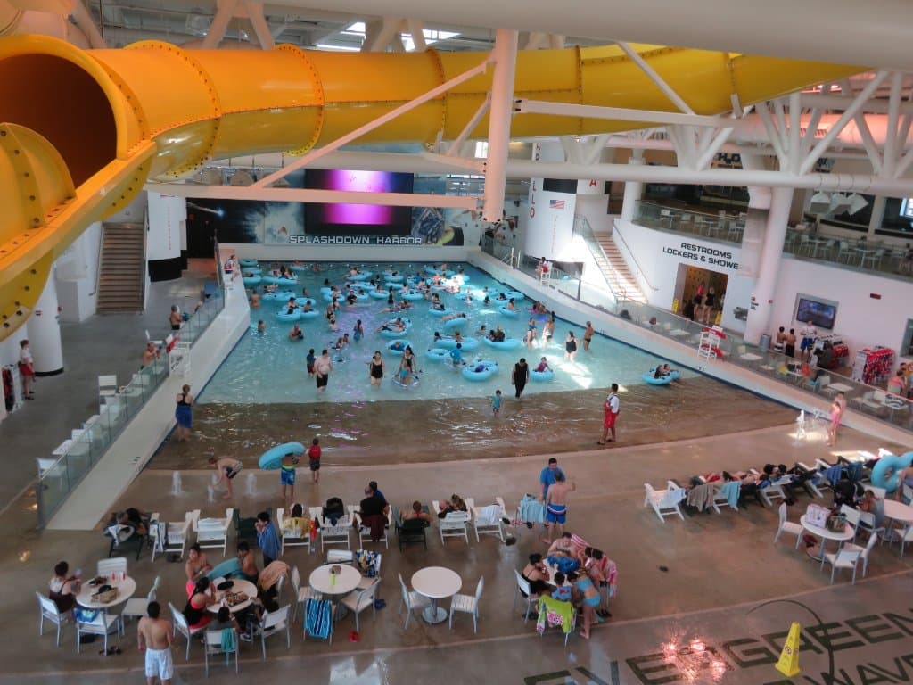Wave pool