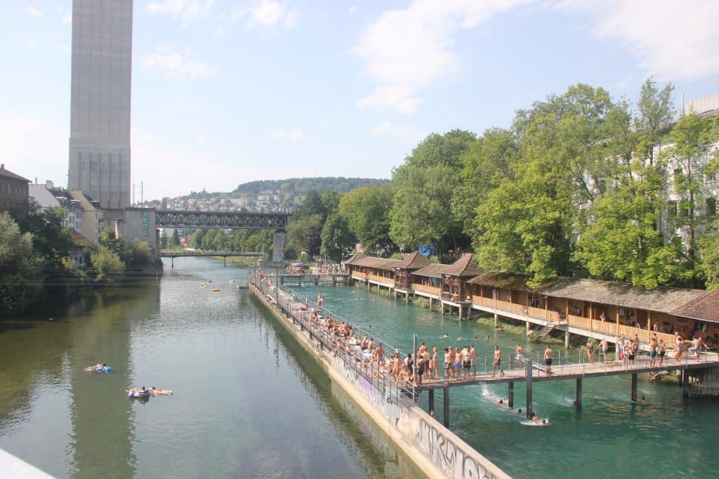La partie surveillée de la Limmat