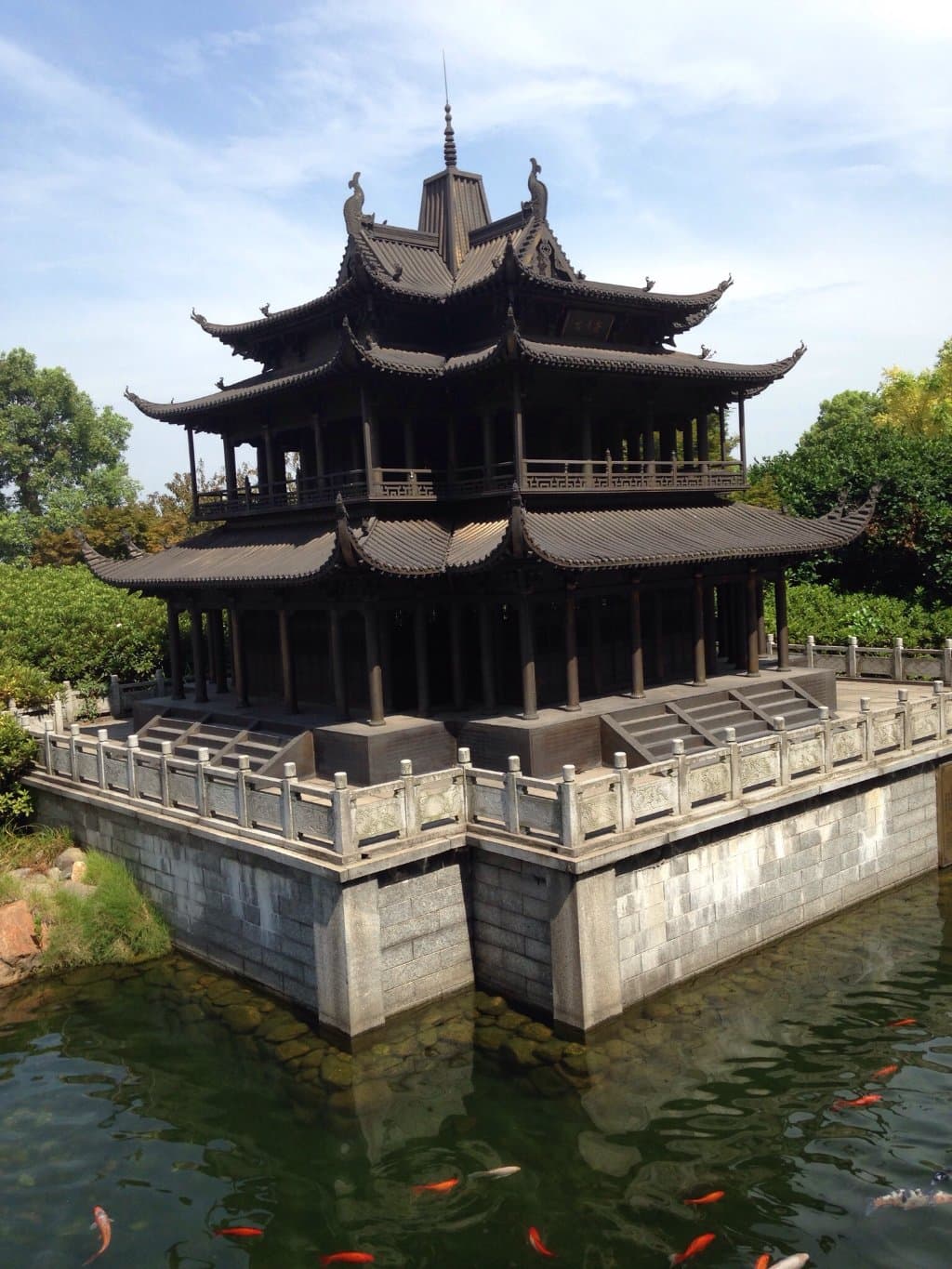 Yueya Lake