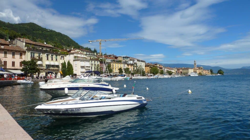 Lungolago Di Salo...