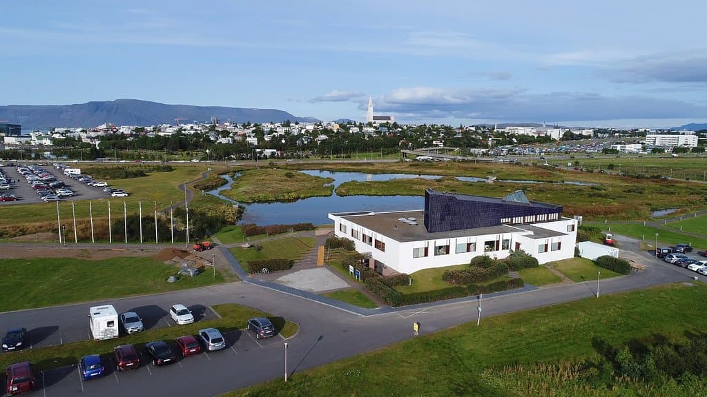 Only 10 minutes walk from city center