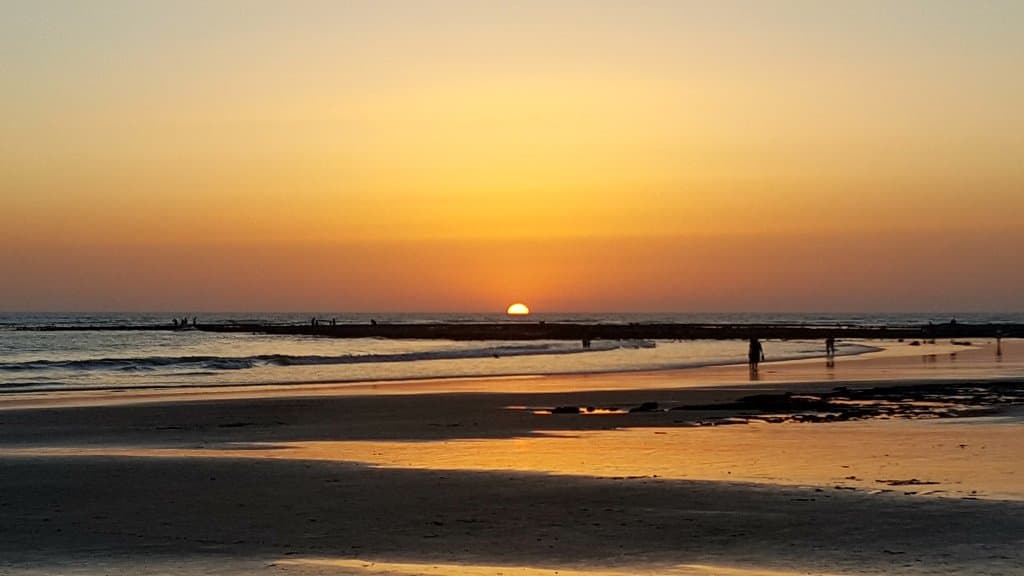 Playa de Tres Piedras La Ballena