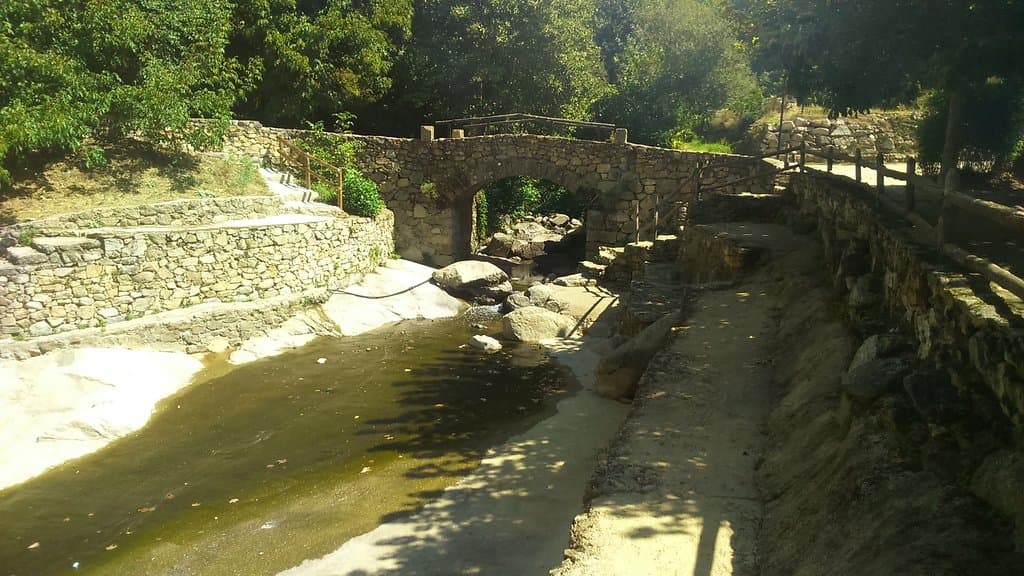 Piscinas de Jóver