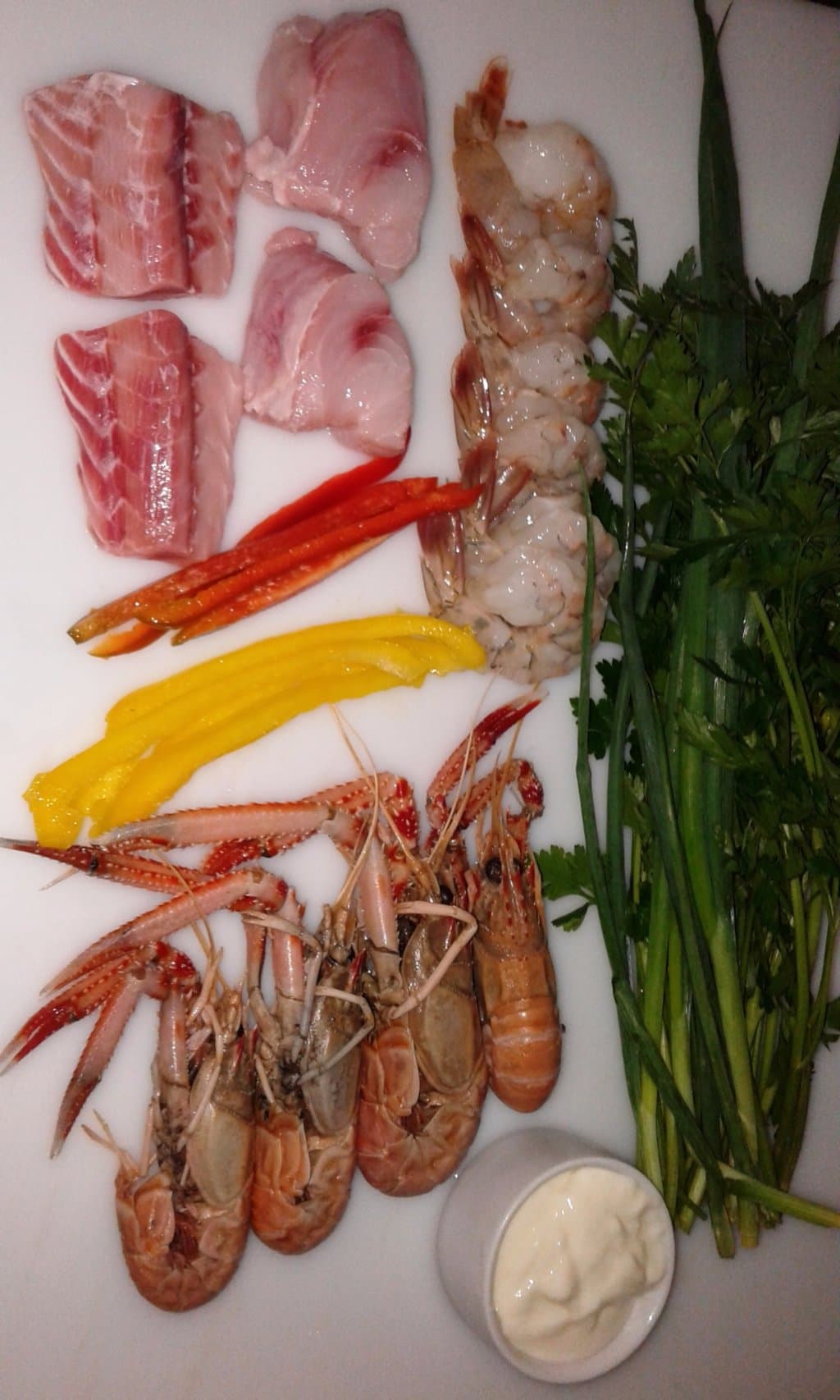 Com camarões, lagostins e caçonete vc faz maravilhas para usa família.