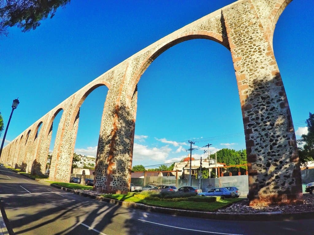 Los Pilares Aqueduct