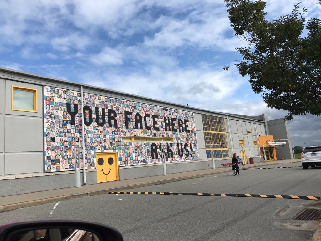 Main entrance to the Children's Museum from the parking lot.