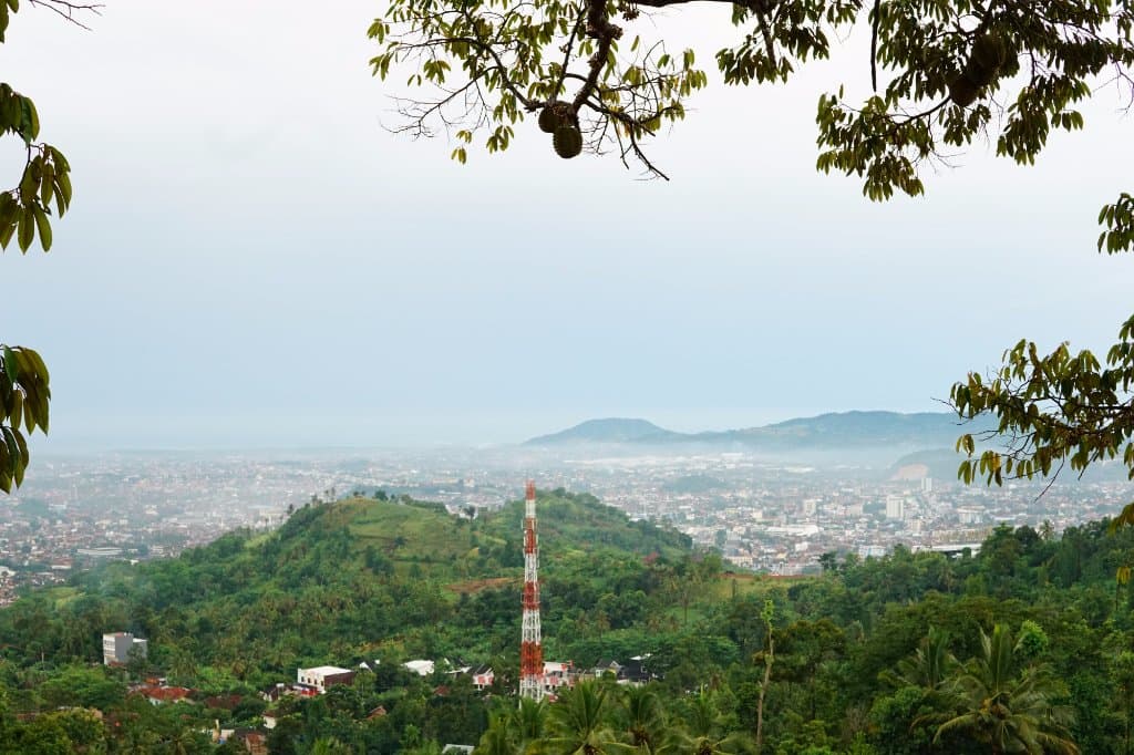 Pemandangan kota bandar lampung