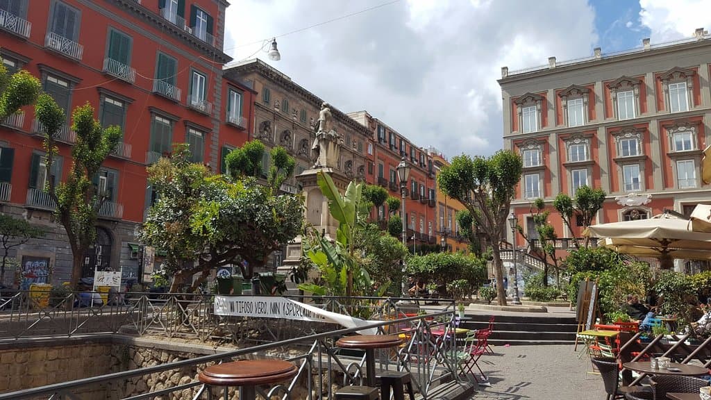 Piazza Bellini