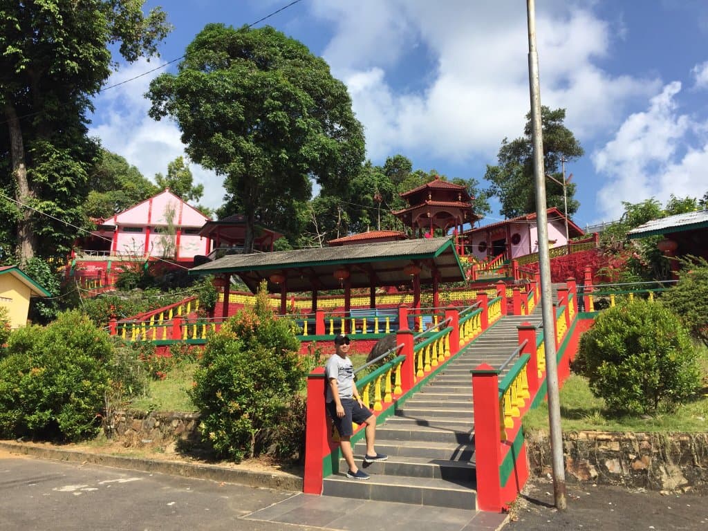 Dewi Welas Asih Temple Kwan Im Bio