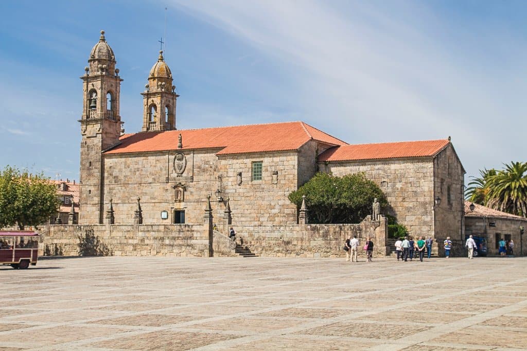 La iglesia