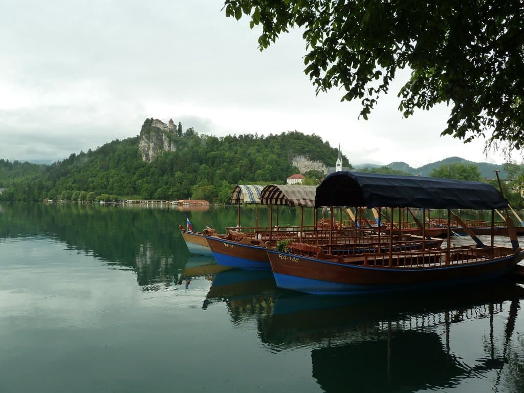 Pletna-båtar i Bled