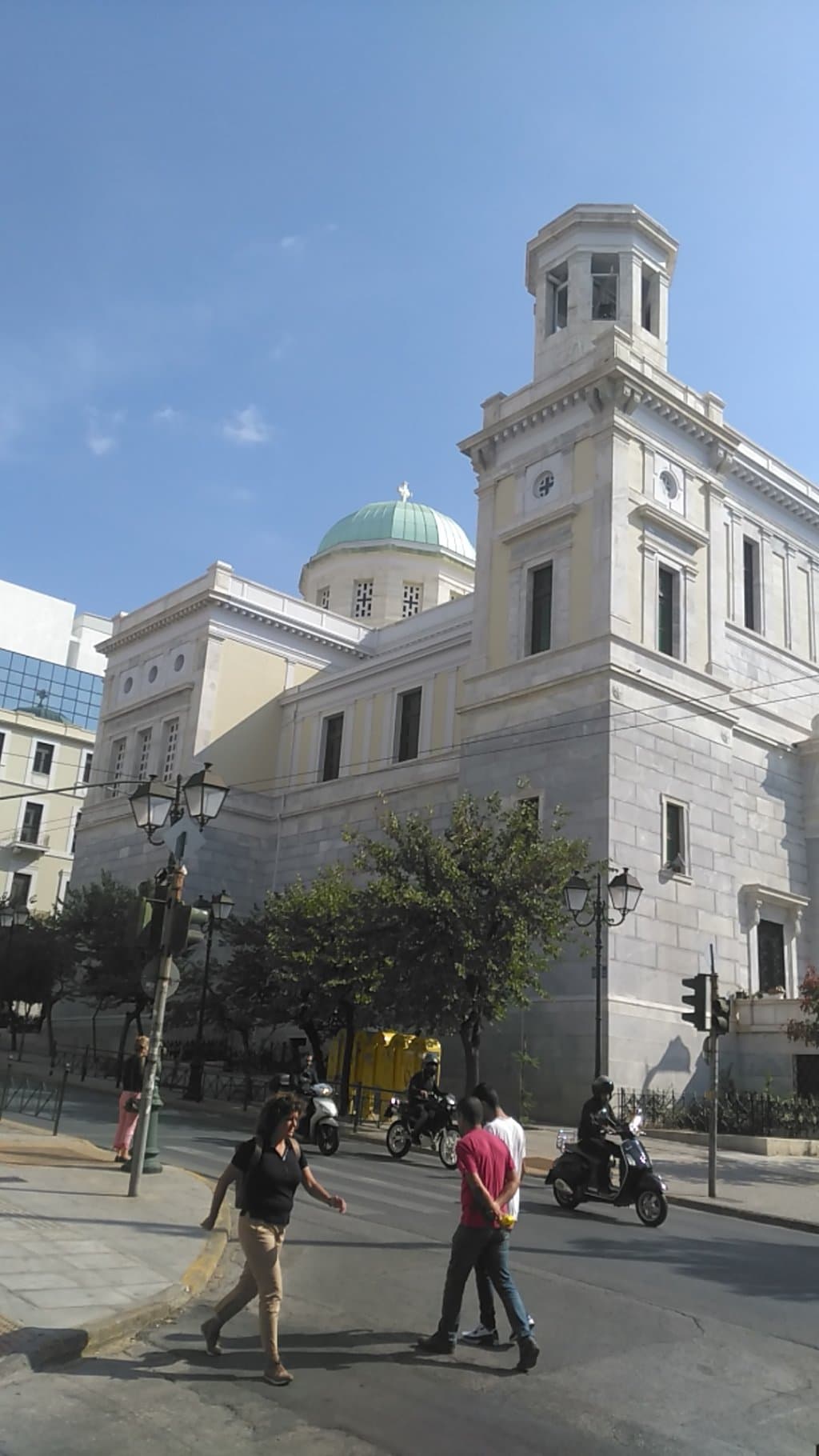 Çok güzel bir kilise