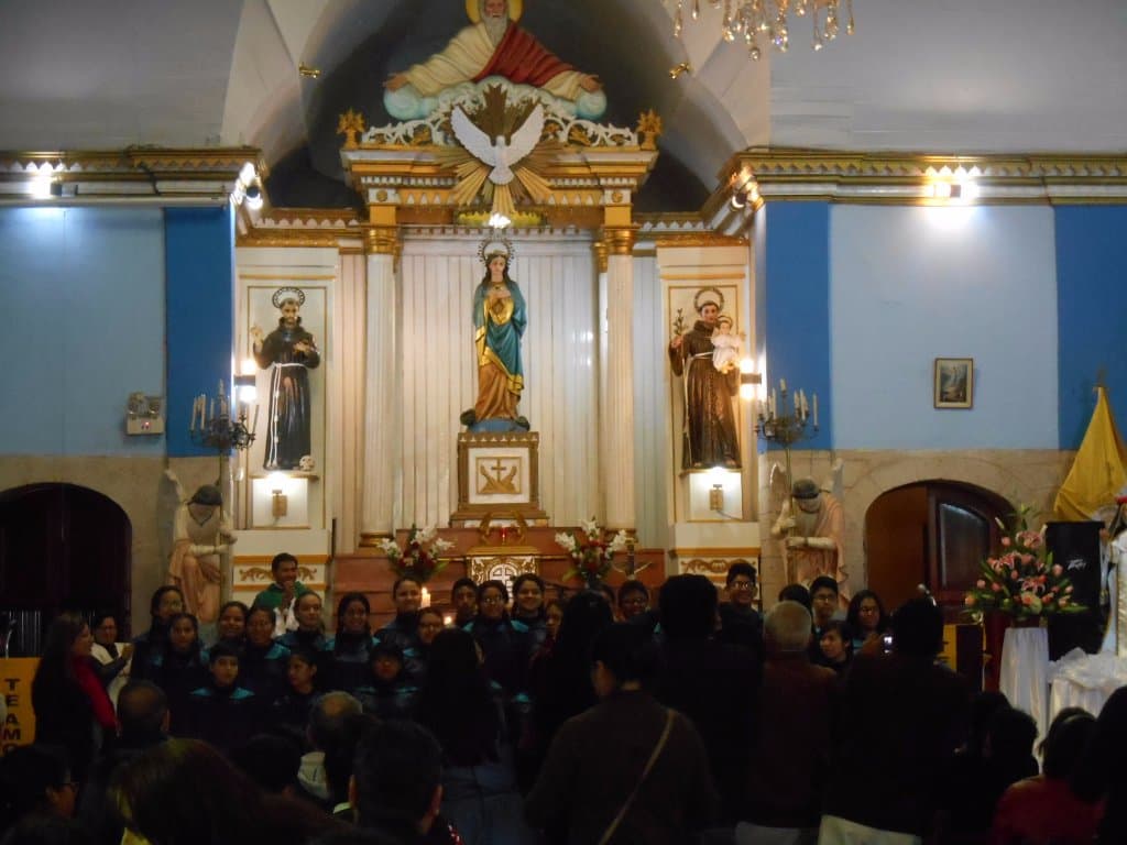 Presentación del Coro Nacional de Niños en la Iglesia Espíritu Santo en Tacna