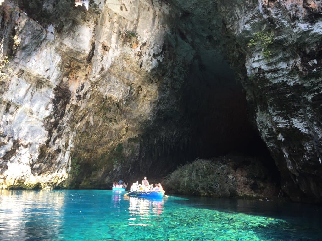 Drogarati Cave