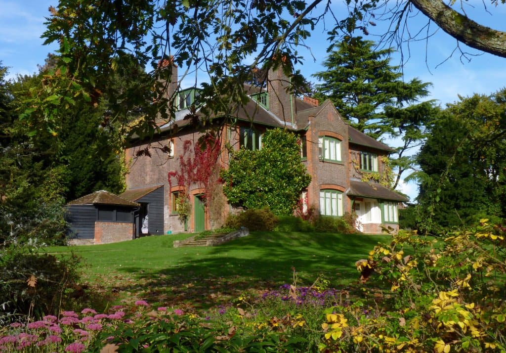 Shaw's Corner - view of house from garden