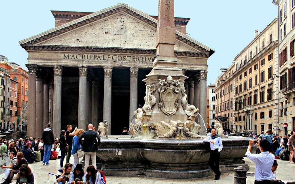 Pantheon Fountain