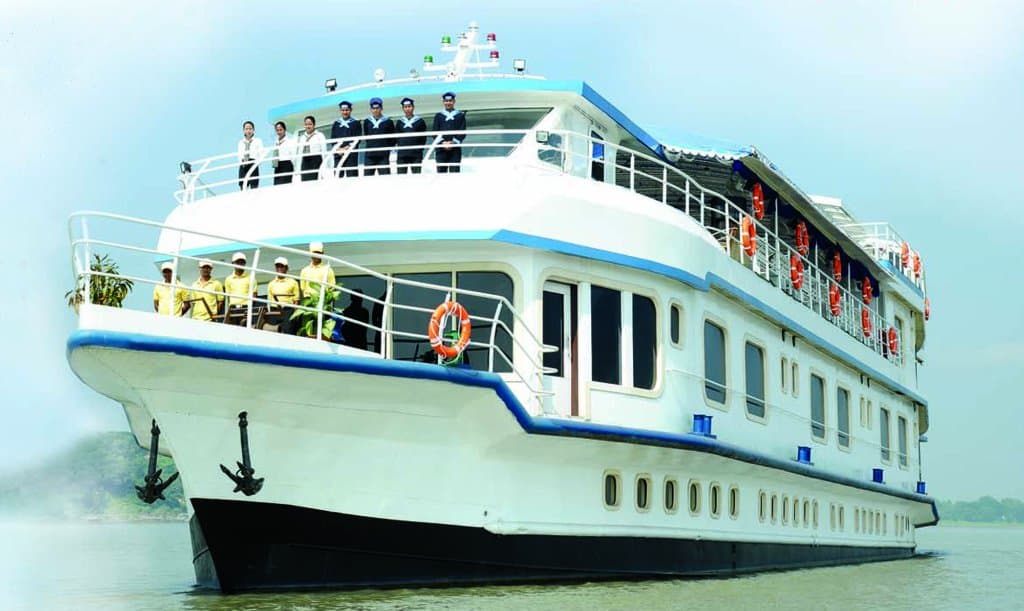 Brahmaputra Cruise