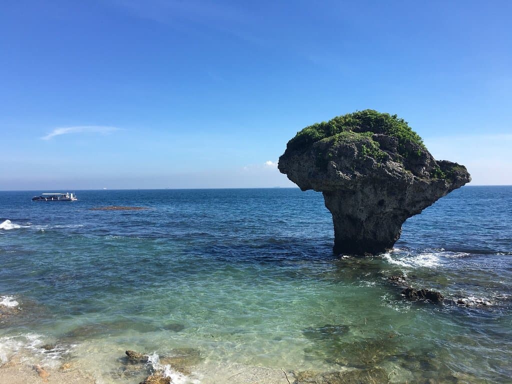 Vase Rock Liuqiu