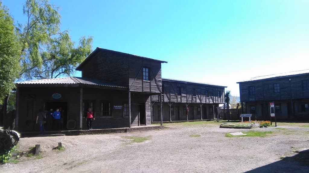 Pueblo Minero (sector pulpería)