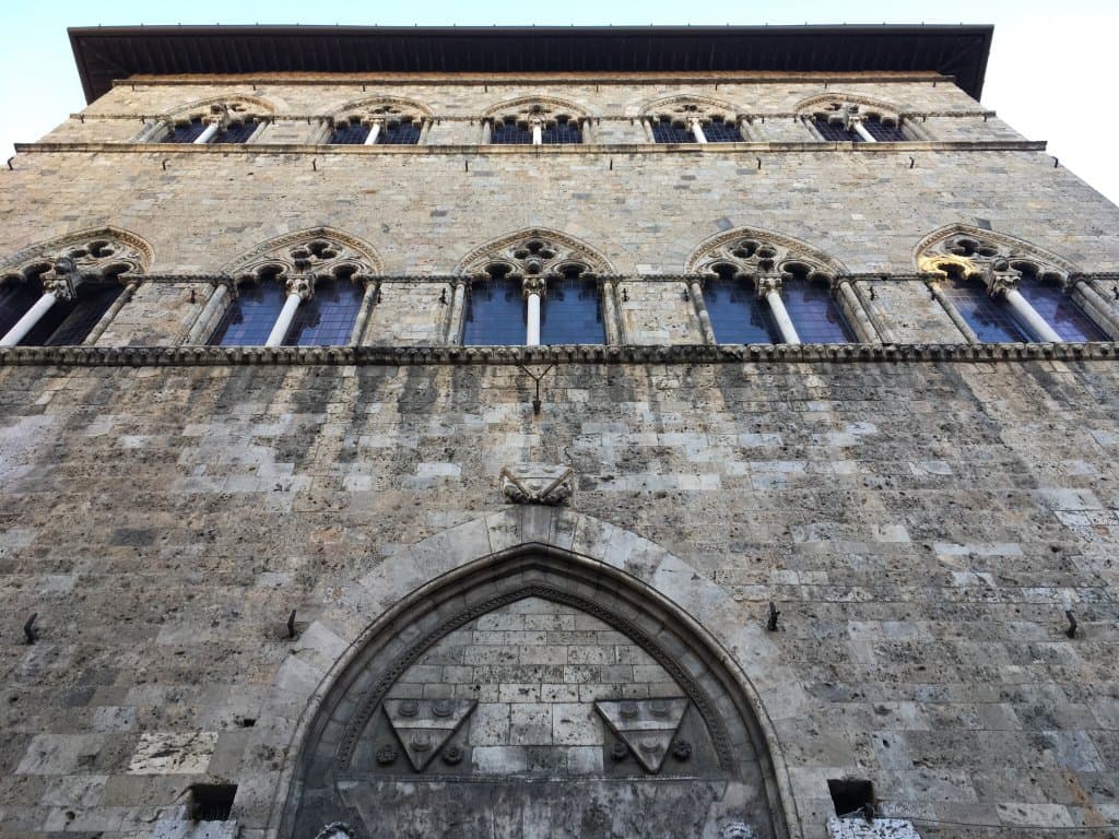 Palazzo Tolomei