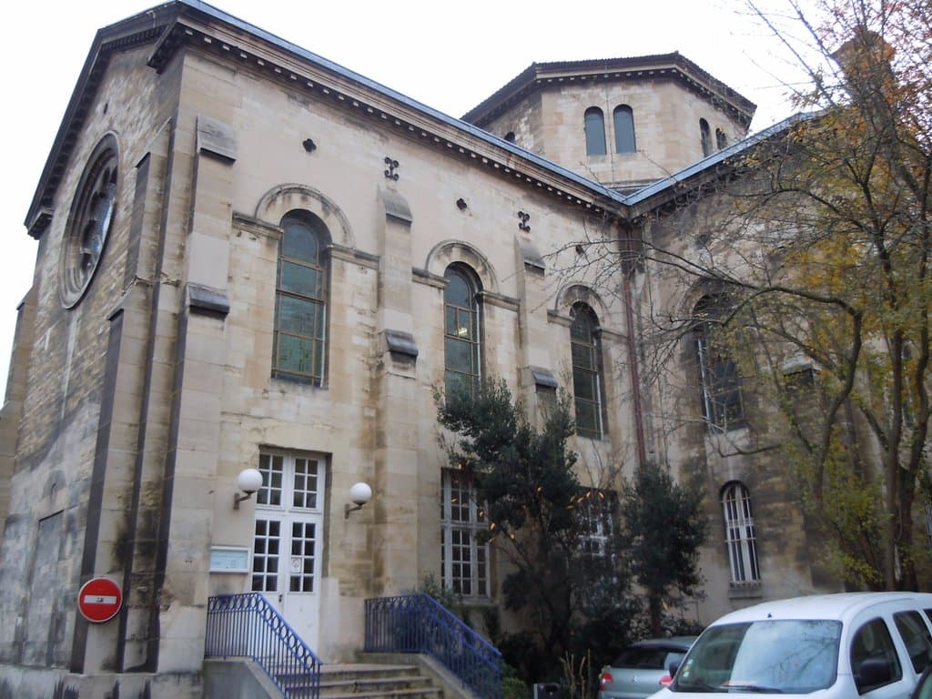 Un côté de la chapelle