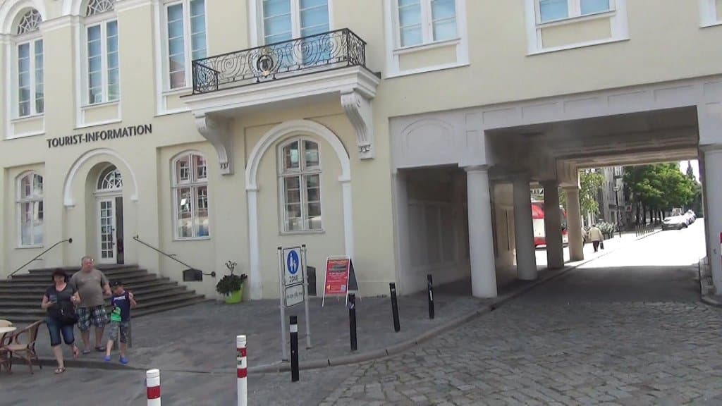 Palais und Barocksaal