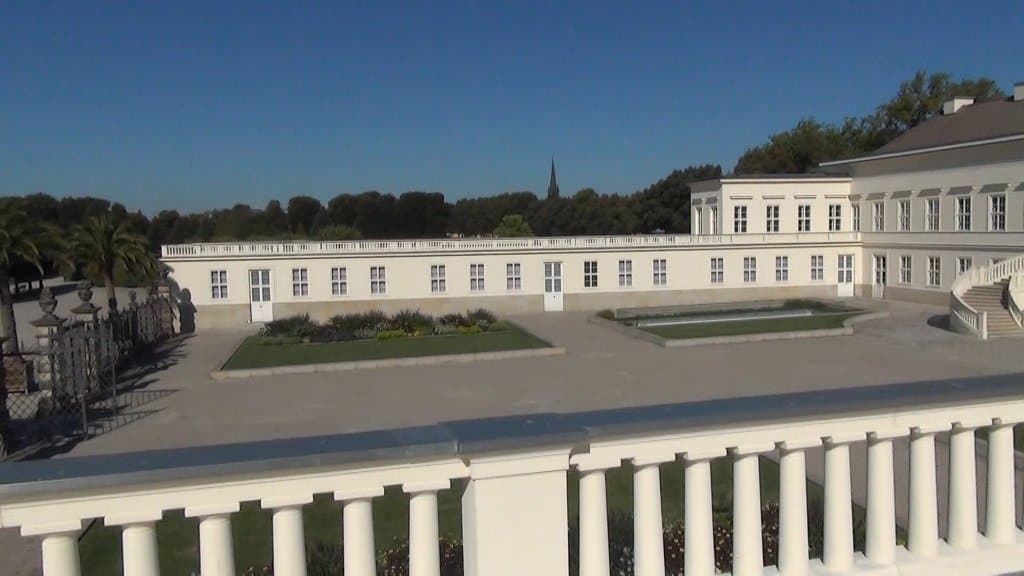 Schloss Aussen