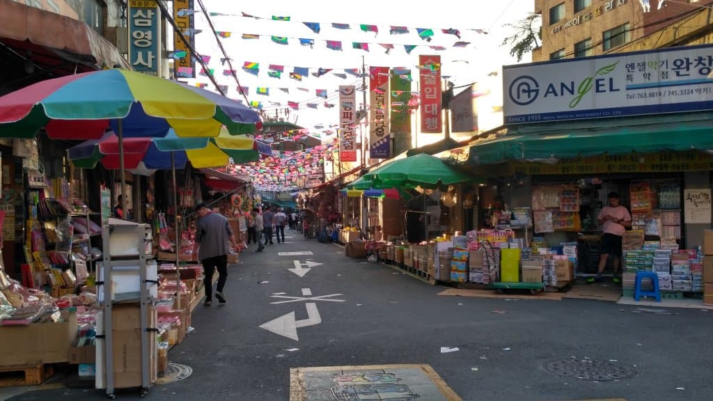 center of toys and stationary in DOngdaemun