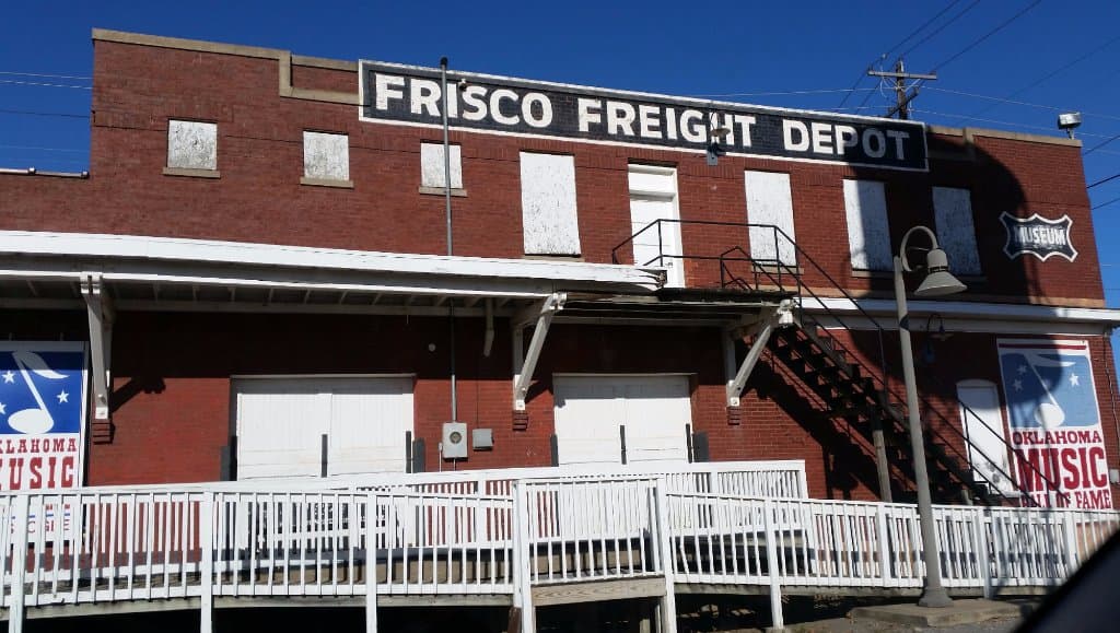 Entrance a little tricky to find.