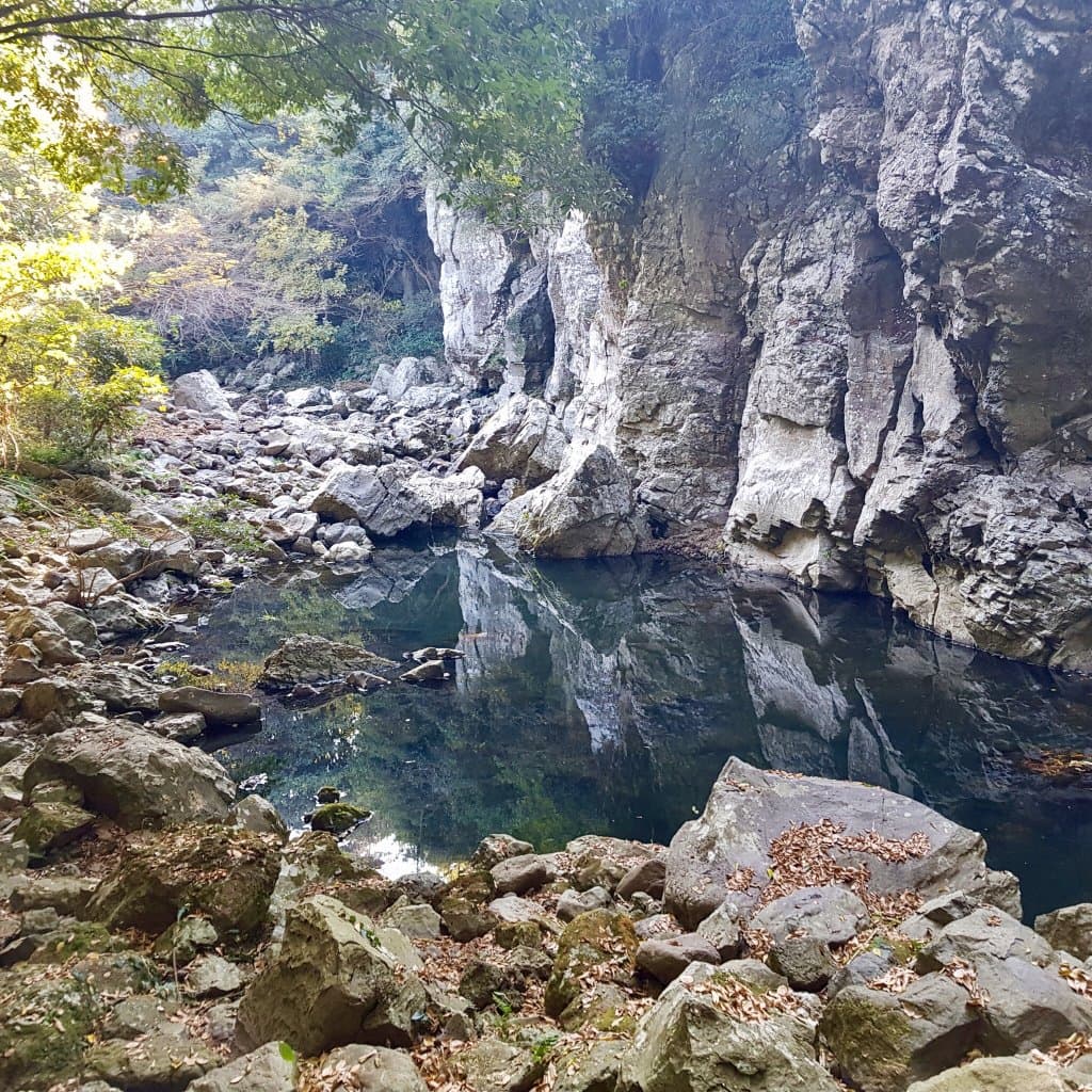 Andeok Valley