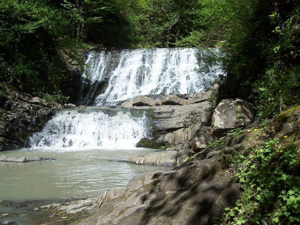 Zmeykovsky Waterfalls
