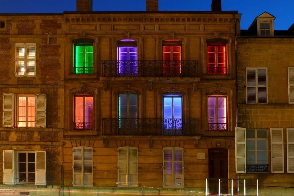 Façade de nuit
